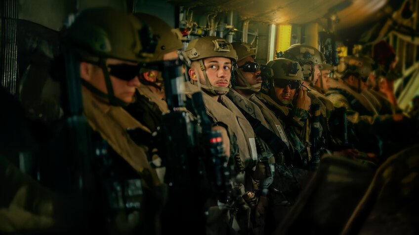 Langs kontaktlinjen: De forente staters marinekorps